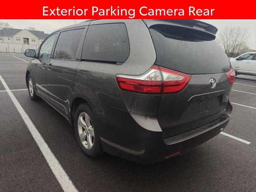 2015 Toyota Sienna LE