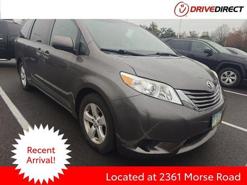 2015 Toyota Sienna LE