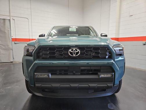 2025 Toyota 4Runner TRD Off Road Premium