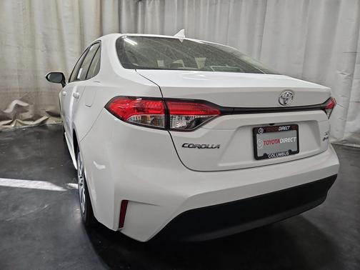 2026 Toyota Corolla Hybrid LE