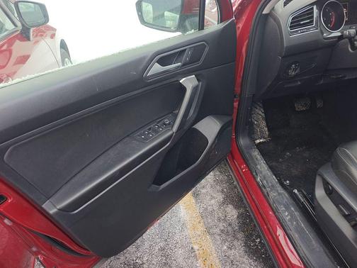 2019 Volkswagen Tiguan 2.0T SEL R-Line 4MOTION