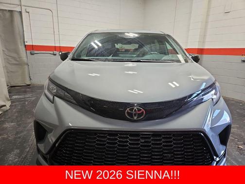 2026 Toyota Sienna XSE 7 Passenger