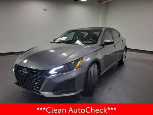 2023 Nissan Altima S FWD