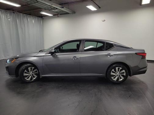 2023 Nissan Altima S FWD