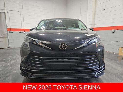 Midnight Black Metallic 2026 Toyota Sienna XLE