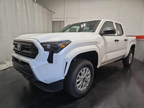 2024 Toyota Tacoma SR