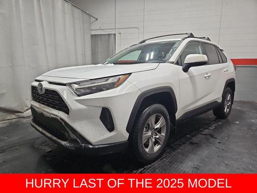2025 Toyota RAV4 XLE