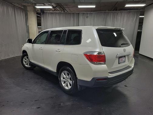 2012 Toyota Highlander Base