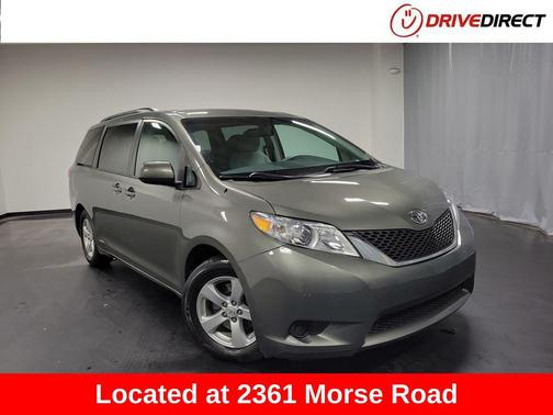 2011 Toyota Sienna LE