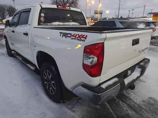 2014 Toyota Tundra SR5