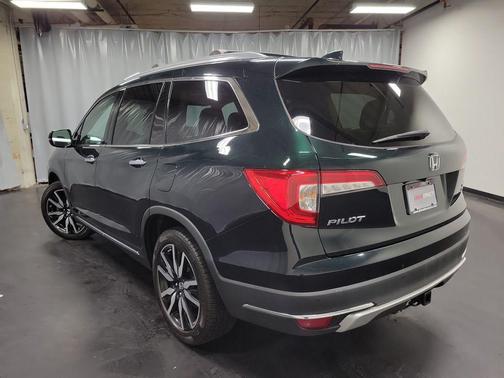 2019 Honda Pilot Touring 8-Passenger