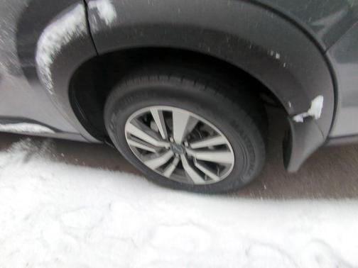 2022 Nissan Pathfinder SL 4WD