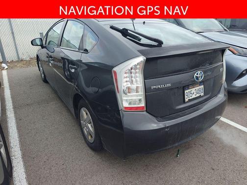 2010 Toyota Prius III