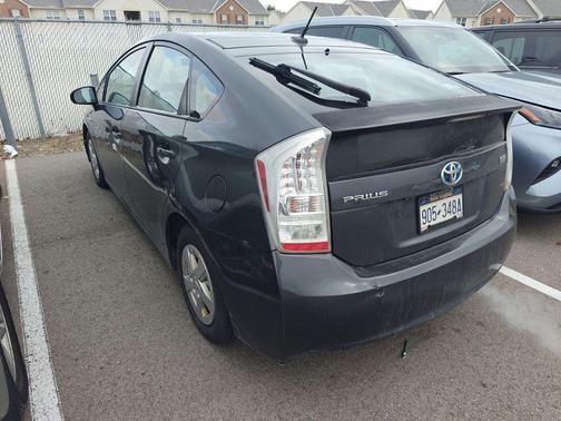 2010 Toyota Prius III
