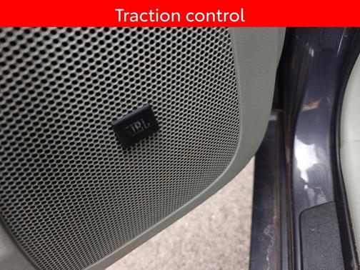 2010 Toyota Prius III