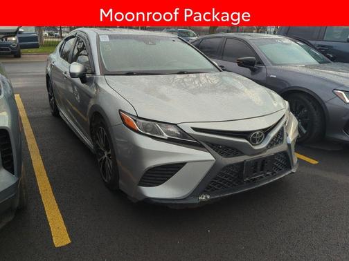 2018 Toyota Camry SE