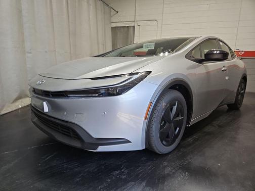 2026 Toyota Prius LE