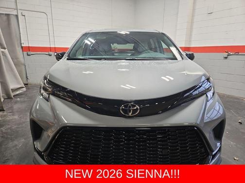 2026 Toyota Sienna XSE 7 Passenger
