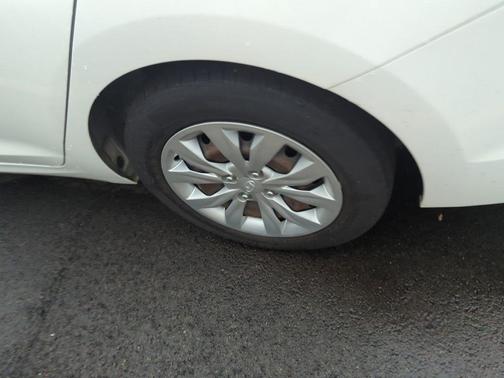 2022 Hyundai Accent SE