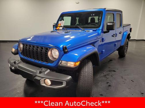 2024 Jeep Gladiator Sport S