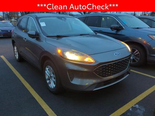 2021 Ford Escape SE