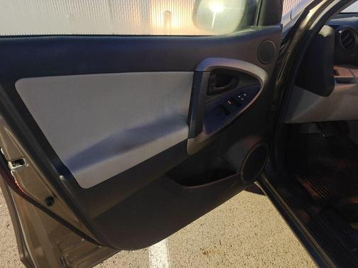 2010 Toyota RAV4 Base