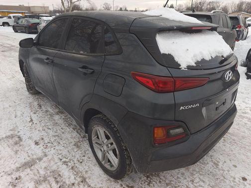 2021 Hyundai KONA SE