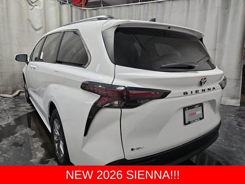 2026 Toyota Sienna LE