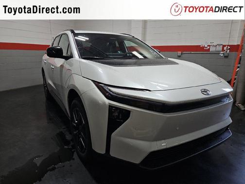Wind Chill Pearl 2026 Toyota bZ XLE