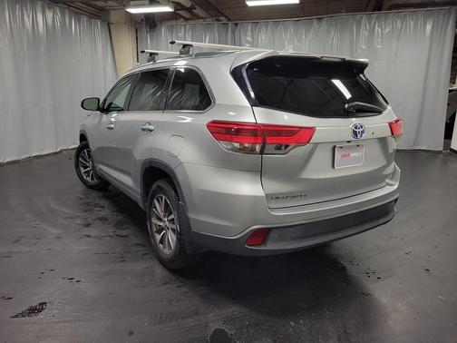2017 Toyota Highlander Hybrid XLE