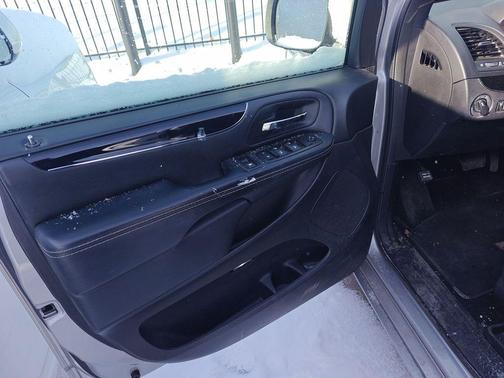 2015 Dodge Grand Caravan AVP/SE