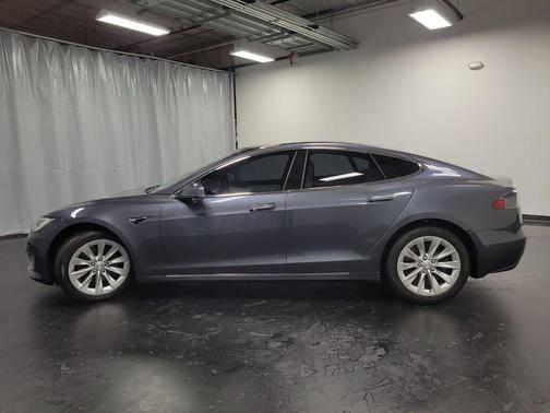 2018 Tesla Model S 75D