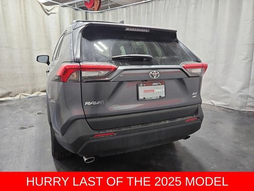 2025 Toyota RAV4 XLE Premium