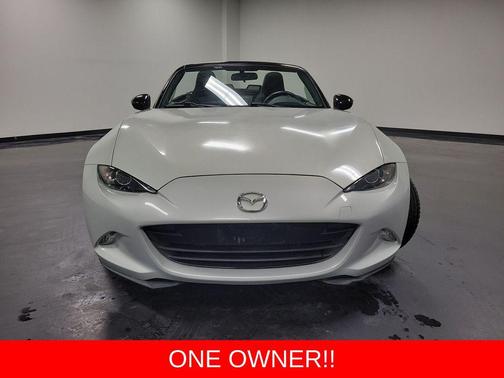 2019 Mazda MX-5 Miata Sport