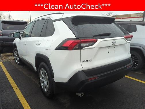 2021 Toyota RAV4 LE