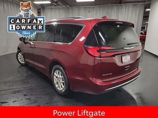 2021 Chrysler Pacifica Touring-L