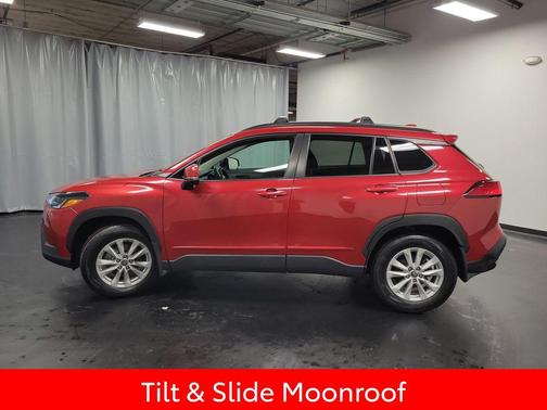 2022 Toyota Corolla Cross LE