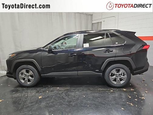 2025 Toyota RAV4 Hybrid LE