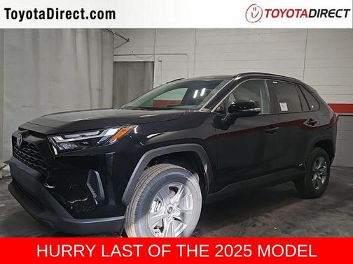 2025 Toyota RAV4 Hybrid XLE
