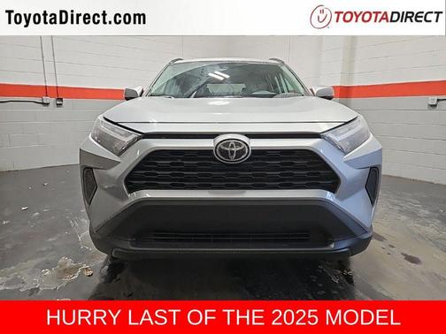 2025 Toyota RAV4 Hybrid XLE