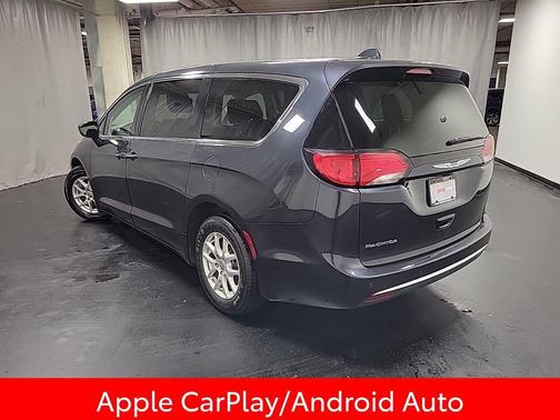 2020 Chrysler Pacifica Touring