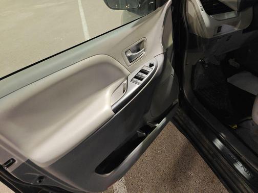 2019 Toyota Sienna LE