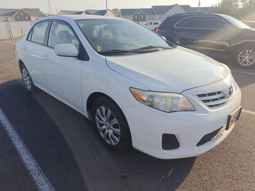 2013 Toyota Corolla LE