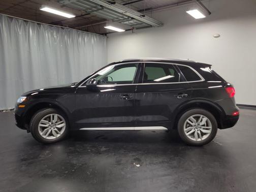 2020 Audi Q5 45 Premium