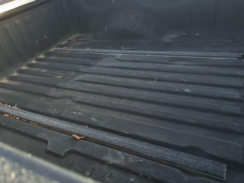 2017 Nissan Titan SL