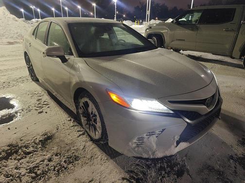 2020 Toyota Camry XSE