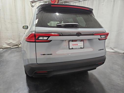 2026 Toyota Highlander Hybrid Base