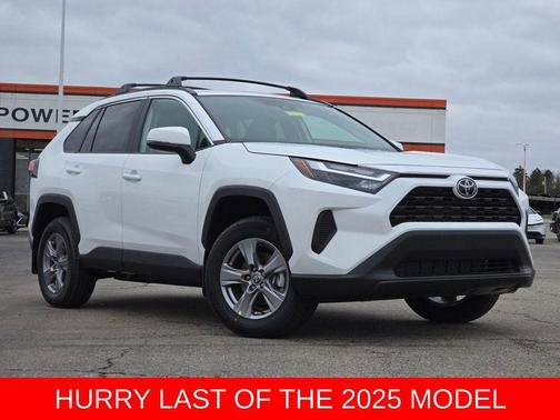 2025 Toyota RAV4 XLE