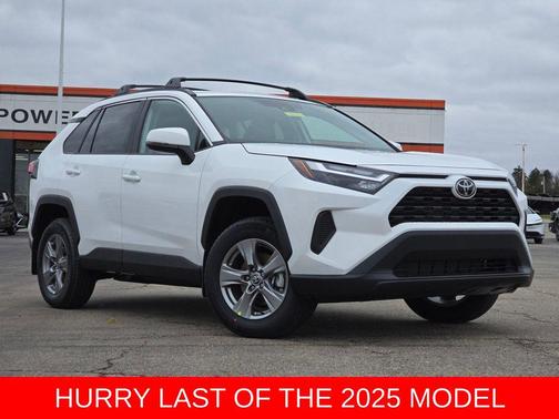 2025 Toyota RAV4 XLE