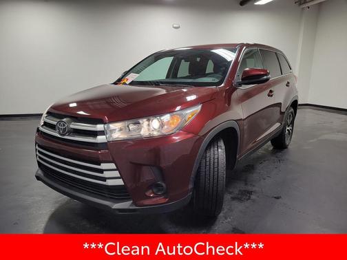 2019 Toyota Highlander LE
